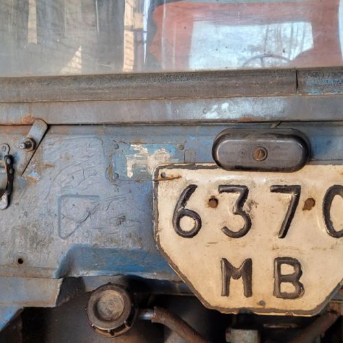 Трактор МТЗ 80 (ОАО "Бобруйский кожевенный комбинат")