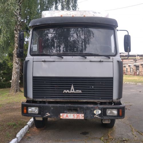 ⚡25% -Грузовой седельный тягач MAZ 54323.Полуприцеп фургон тентовый MAZ 9758 030