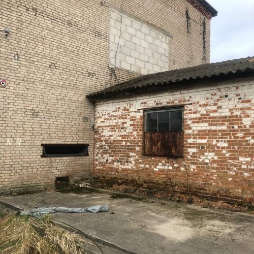 ⚡-40% Здание цеха реставрации пл. 796,7 м², здание склада пл. 482,2 м².