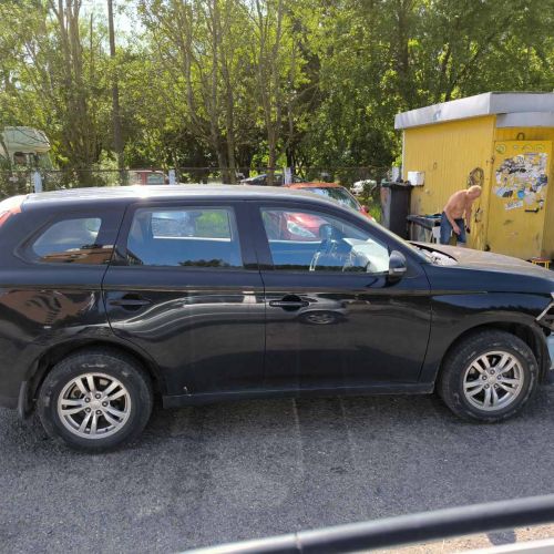 Легковой внедорожник универсал MITSUBISHI OUTLANDER , 2014 г.в., рег.знак 9809 НЕ-7
