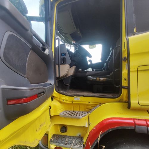 Грузовой специальный седельный тягач SCANIA R 620, 2010 г.в., рег. знак АМ 5218-3