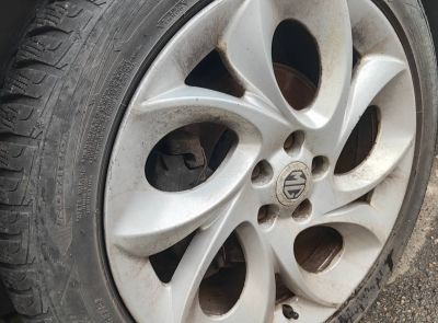 ⚡40% Легковой автомобиль хэтчбек (HATCHBACK) MG 6, 2013 г.в., цвет-белый, чёрный,  рег.знак 9017 XK-7