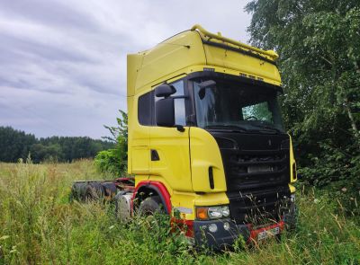 Грузовой специальный седельный тягач SCANIA R 620, 2010 г.в., рег. знак АМ 5218-3