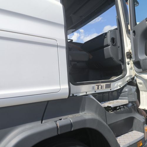 Грузовой седельный тягач SCANIA R 440, 2017 г.в., рег. №AK 5813-4 , полуприцеп SCHMITZ CARGOBULL SCS 24/L, 2017 г.в. рег. № А 5665 В-4