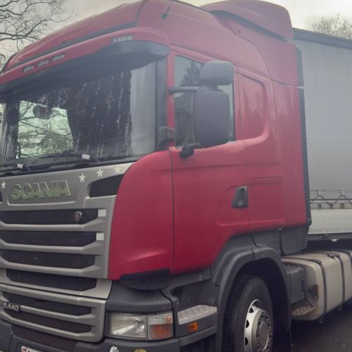 Грузовой седельный тягач SCANIA R 440 L, 2017 г.в., рег. №AK 3667-4 , полуприцеп SCHMITZ CARGOBULL SCS 24/L, 2017 г.в. рег. № А 5658 В-4