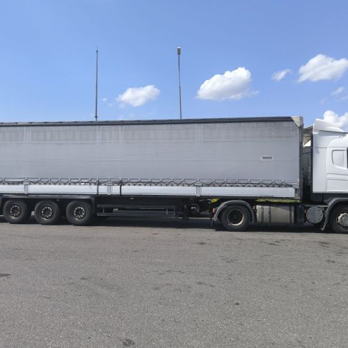 Грузовой седельный тягач SCANIA R 440, 2017 г.в., рег. №AK 5813-4 , полуприцеп SCHMITZ CARGOBULL SCS 24/L, 2017 г.в. рег. № А 5665 В-4