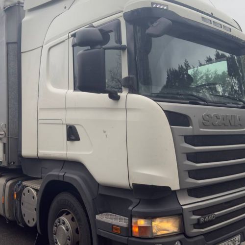 Грузовой седельный тягач SCANIA R 440, 2017 г.в., рег. №AK 5798-4 , полуприцеп SCHMITZ CARGOBULL SCS 24/L, 2017 г.в. рег. № А 5659 В-4