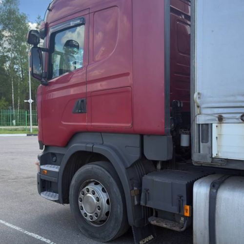 Грузовой седельный тягач SCANIA R 440 L, 2017 г.в., рег. №AK 4193-4 , полуприцеп SCHMITZ CARGOBULL SCS 24, 2017 г.в. рег. № А 5210 В-4