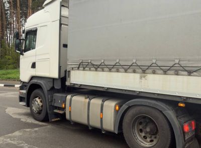 Грузовой седельный тягач SCANIA R 440, 2017 г.в., рег. №AK 5798-4 , полуприцеп SCHMITZ CARGOBULL SCS 24/L, 2017 г.в. рег. № А 5659 В-4