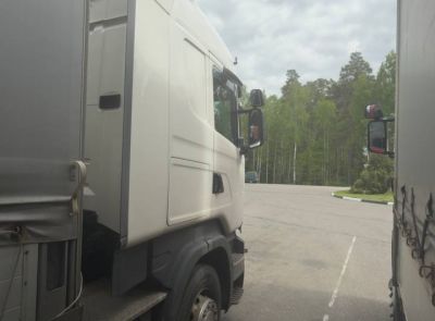 Грузовой седельный тягач SCANIA R 440, 2017 г.в., рег. №AK 5814-4 , полуприцеп SCHMITZ CARGOBULL SCS 24/L, 2017 г.в. рег. № А 5667 В-4