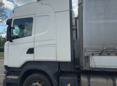 Грузовой седельный тягач SCANIA R 440, 2017 г.в., рег. №AK 5814-4 , полуприцеп SCHMITZ CARGOBULL SCS 24/L, 2017 г.в. рег. № А 5667 В-4