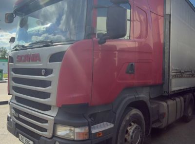 Грузовой седельный тягач SCANIA R 440 L, 2017 г.в., рег. №AK 3689-4 , полуприцеп SCHMITZ CARGOBULL SCS 24, 2017 г.в. рег. № А 5203 В-4