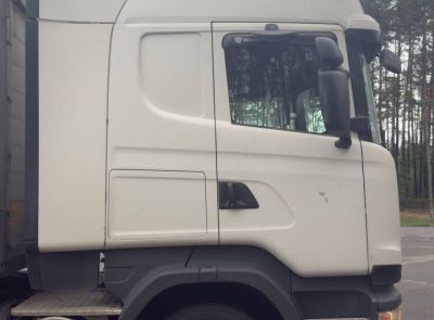 Грузовой седельный тягач SCANIA R 440, 2017 г.в., рег. №AK 5798-4 , полуприцеп SCHMITZ CARGOBULL SCS 24/L, 2017 г.в. рег. № А 5659 В-4